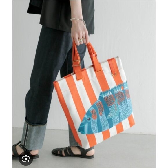 INOUI Editions Street Bag – Tango Orange - Picture 2 of 10